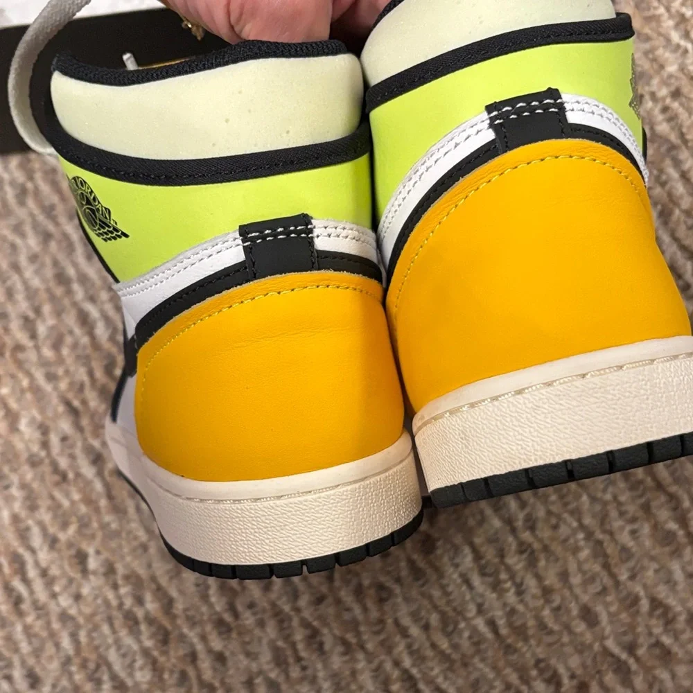 Jordan Kids Sneakers - Black, White, Yellow, Neon Green - Picture 5 of 6